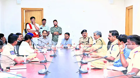 ఇంటర్‌ పరీక్షలకు పకడ్బందీ ఏర్పాట్లు