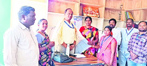 రైతులను ఆర్థికంగా ప్రోత్సహించడమే ధ్యేయం