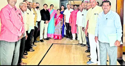 47 ఏళ్ల జ్ఞాపకాలు పదిలం
