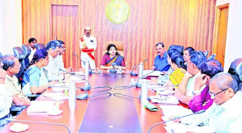 పరీక్షలకు పకడ్బందీ ఏర్పాట్లు చేయండి
