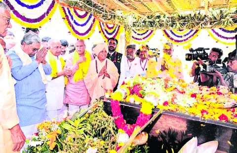 ఆనందపురి మహాస్వామి ఆశయ సాధనకు కృషి