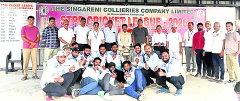 హోరాహోరీగా ఎస్టీపీపీ క్రికెట్‌ లీగ్‌