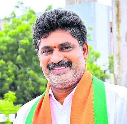 మూడు కర్తవ్యాలే లక్ష్యంగా బడ్జెట్‌
