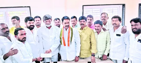 మున్సిపల్‌ ఎన్నికల్లో అద్భుత విజయం