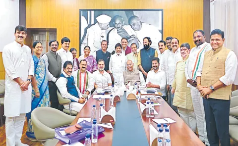 Congress High command has alerted Telangana Congress leaders