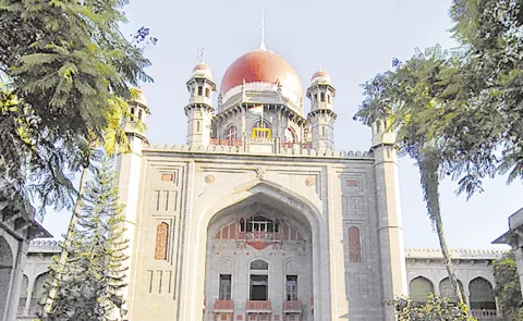 Telangana High Court notices EC in Ibrahimpatnam councilor election controversy