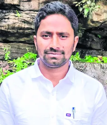 గూనలు పటిష్టం చేయాలి.. 
