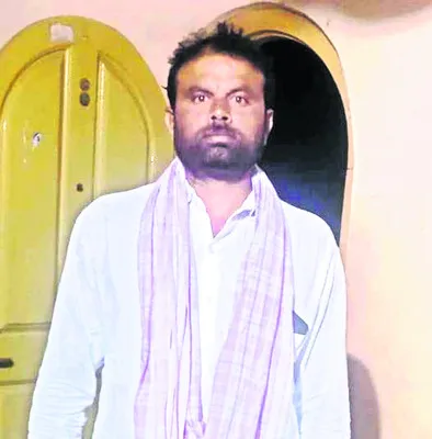 చుక్కలు చూపుతున్నారు 
