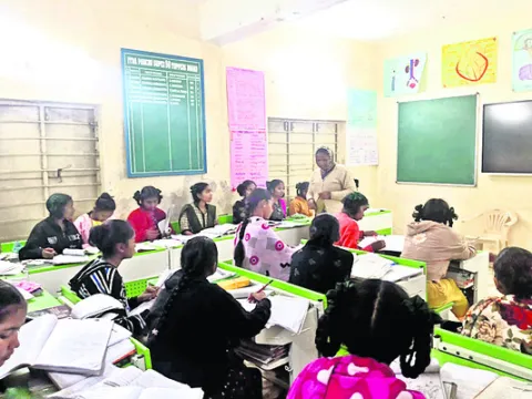 100 రోజుల కార్యాచరణ అమలు 
