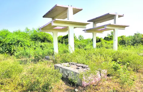 తడి పొడి.. నిర్వహణ కొరవడి