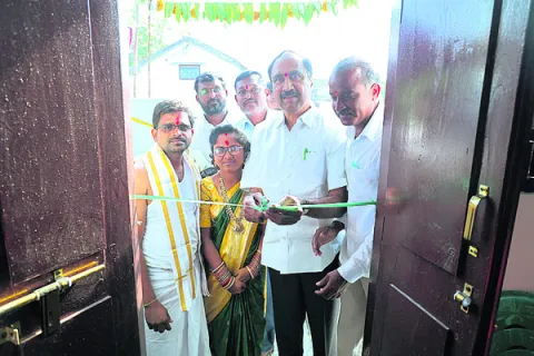 నిరుపేదలందరికీ ఇందిరమ్మ ఇళ్లు