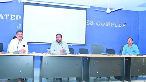 ‘పది’ పరీక్షలకు ఏర్పాట్లు చేయాలి