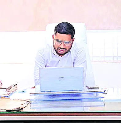 రేపు కేంద్ర బృందం పర్యటన