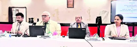 న్యాయాధికారులకు ఈ–కోర్ట్స్‌ శిక్షణ