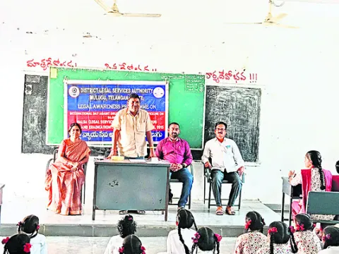 చట్టాలపై అవగాహన తప్పనిసరి
