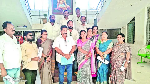 మున్సిపల్‌ బడ్జెట్‌ సమావేశం రసాభాస 