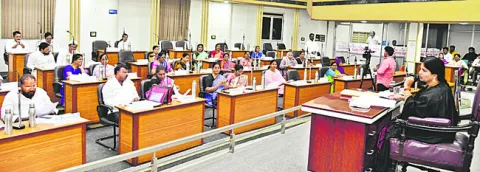 ప్రశాంతంగా వీఎంసీ కౌన్సిల్‌ 