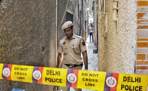 Woman And Daughter Incident South East Delhi