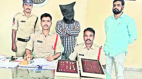 అంతర్రాష్ట్ర దొంగ అరెస్ట్‌ 