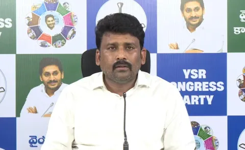 YSRCP Leader Karumuri Venkatareddy Says Heritage Finlige Behind VSR 