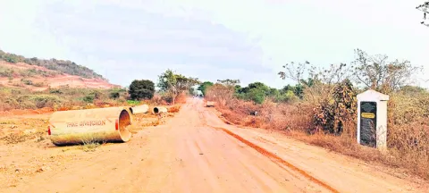 శంకుస్థాపన సరే.. పనులేవి? 