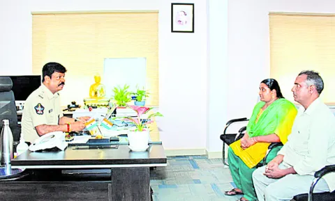 అర్జీలు పునరావృతమైతే చర్యలు తప్పవు 