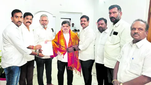 ఎక్స్‌ప్రెస్‌ బస్టాండ్‌ ఏర్పాటు చేయండి 
