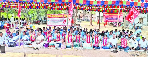 ప్రైవేటు పాఠశాలల్లో ఉచిత విద్యకు దరఖాస్తులు 