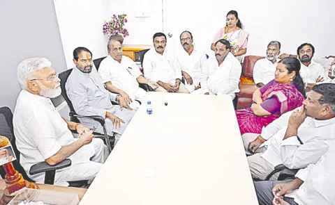 Padmanabham fires on Chandrababu government