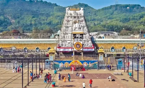 Crowd Of Devotees Increased In Tirumala