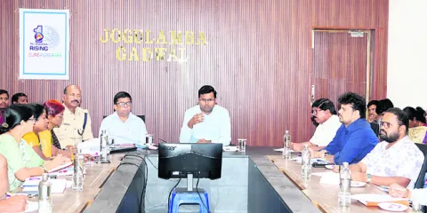 బాల్యవివాహాలను నిర్మూలిద్దాం 