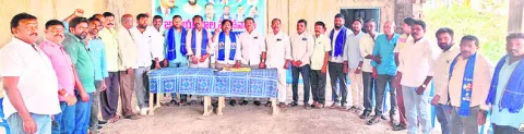 పాలకులకు మాలలపై కక్ష తగదు 