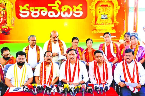 శక్తి పునరుద్ధరణ కోసం మహా కుంభాభిషేకం 