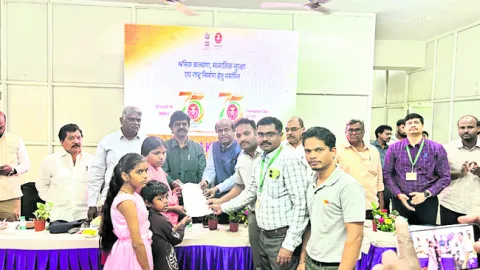 కార్మికులకు బాసటగా 75 ఏళ్ల ‘ఈఎస్‌ఐ’