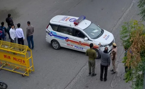 Multiple shots fired at car near Delhi's Kashmere Gate