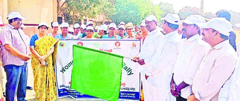 మహిళా శక్తి దేశాభివృద్ధికి పునాది