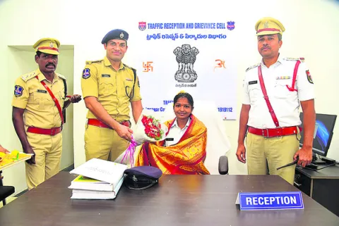 అందుబాటులోకి ట్రాఫిక్‌ గ్రీవెన్స్‌ సెల్‌