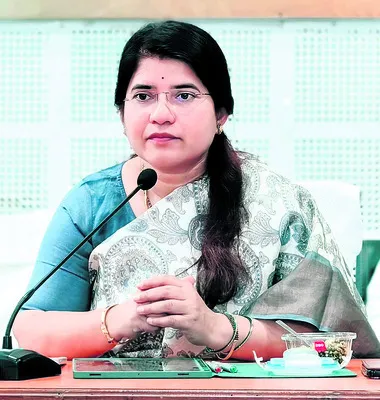 క్షతగాత్రులకు నగదు రహిత వైద్యం