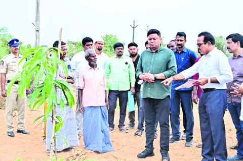రైతులు ఉద్యాన పంటలపై మొగ్గుచూపాలి 