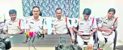 అనుమానమే ప్రాణం తీసింది