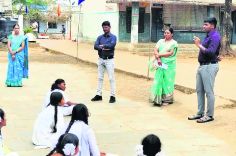 నూరు శాతం ఫలితాలు సాధించాలి