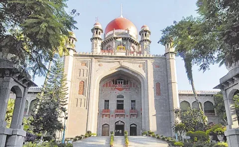 KCR and Harish argue in Telangana High Court on Ghosh Commission Kaleshwaram report