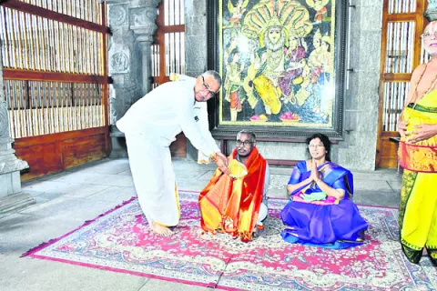 యాదగిరీశుడి సేవలో  ఉప లోకాయుక్త