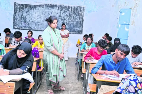 కాపీయింగ్‌కు తావివ్వొద్దు