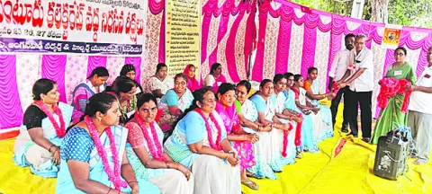 ఐసీడీఎస్‌కు బడ్జెట్‌ పెంచాలి 