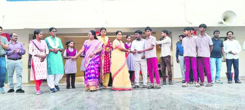 ఎన్‌ఎంఎంఎస్‌లో విద్యార్థుల సత్తా 