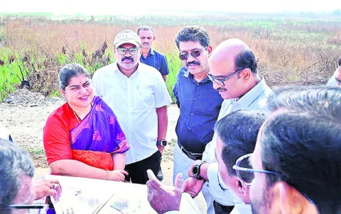 కేఎంటీపీ పనుల్లో వేగం పెంచాలి 