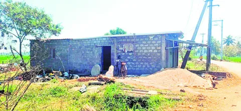 మినీ.. ఏదీ మనీ!