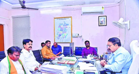 122 పోలింగ్‌ స్టేషన్లకు ప్రతిపాదన 