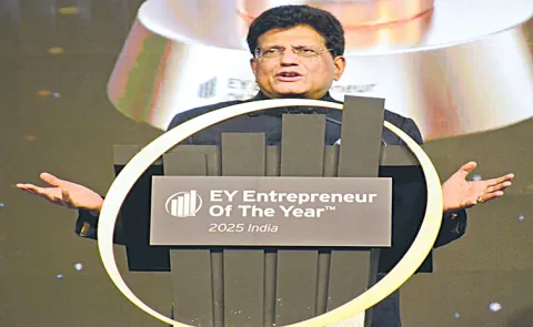 AI will be India next Y2K moment, no threat to jobs Says Piyush Goyal1
